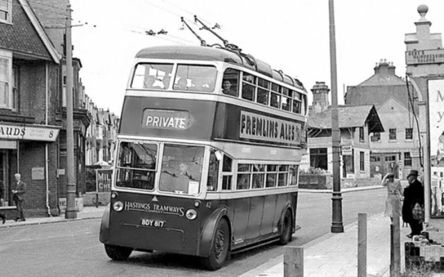  Sunbeam W4 Weymann (H30/26R) 1947 года  (UK) (фото 2 из 6)